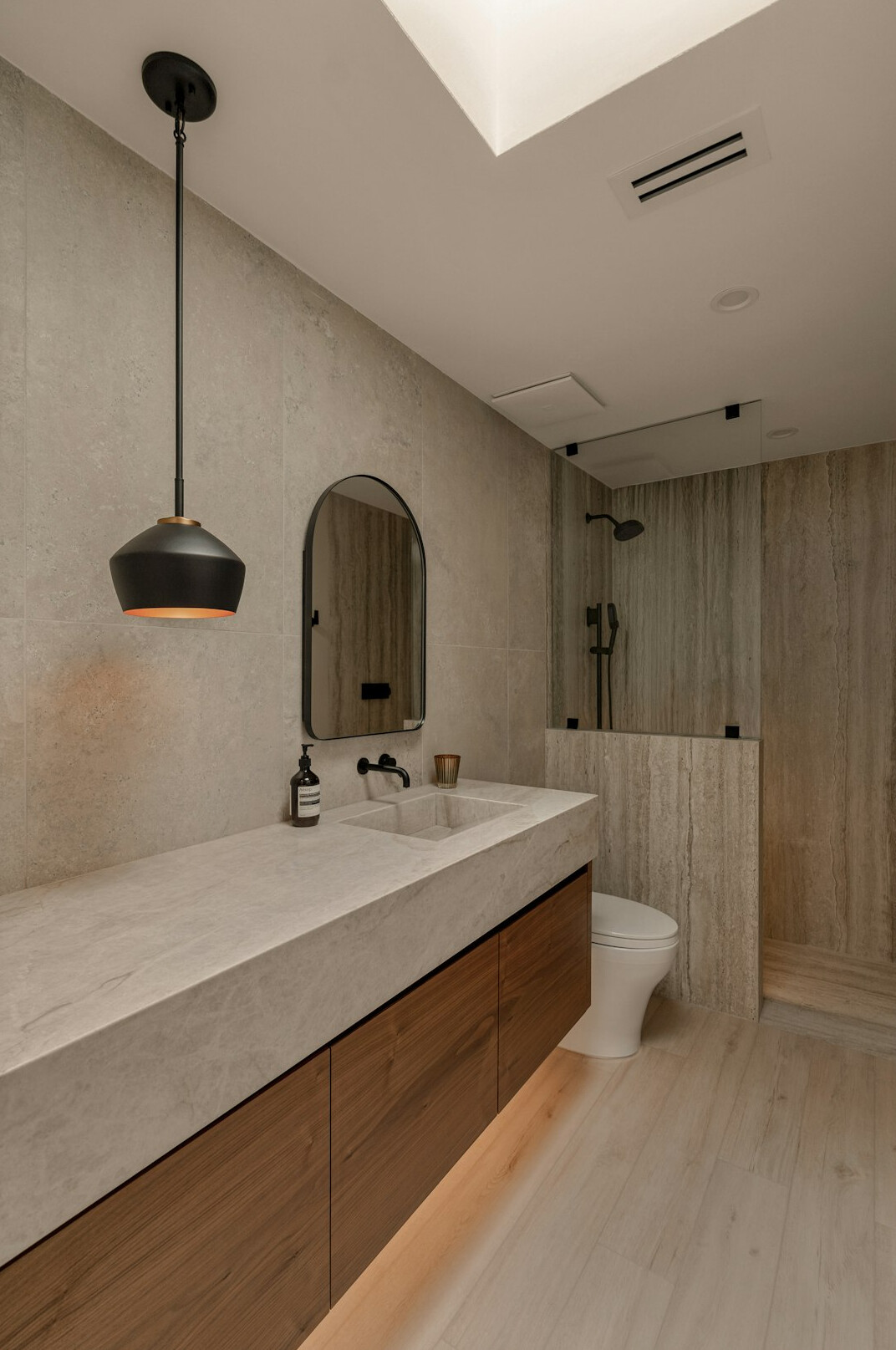 celebrity bathroom design